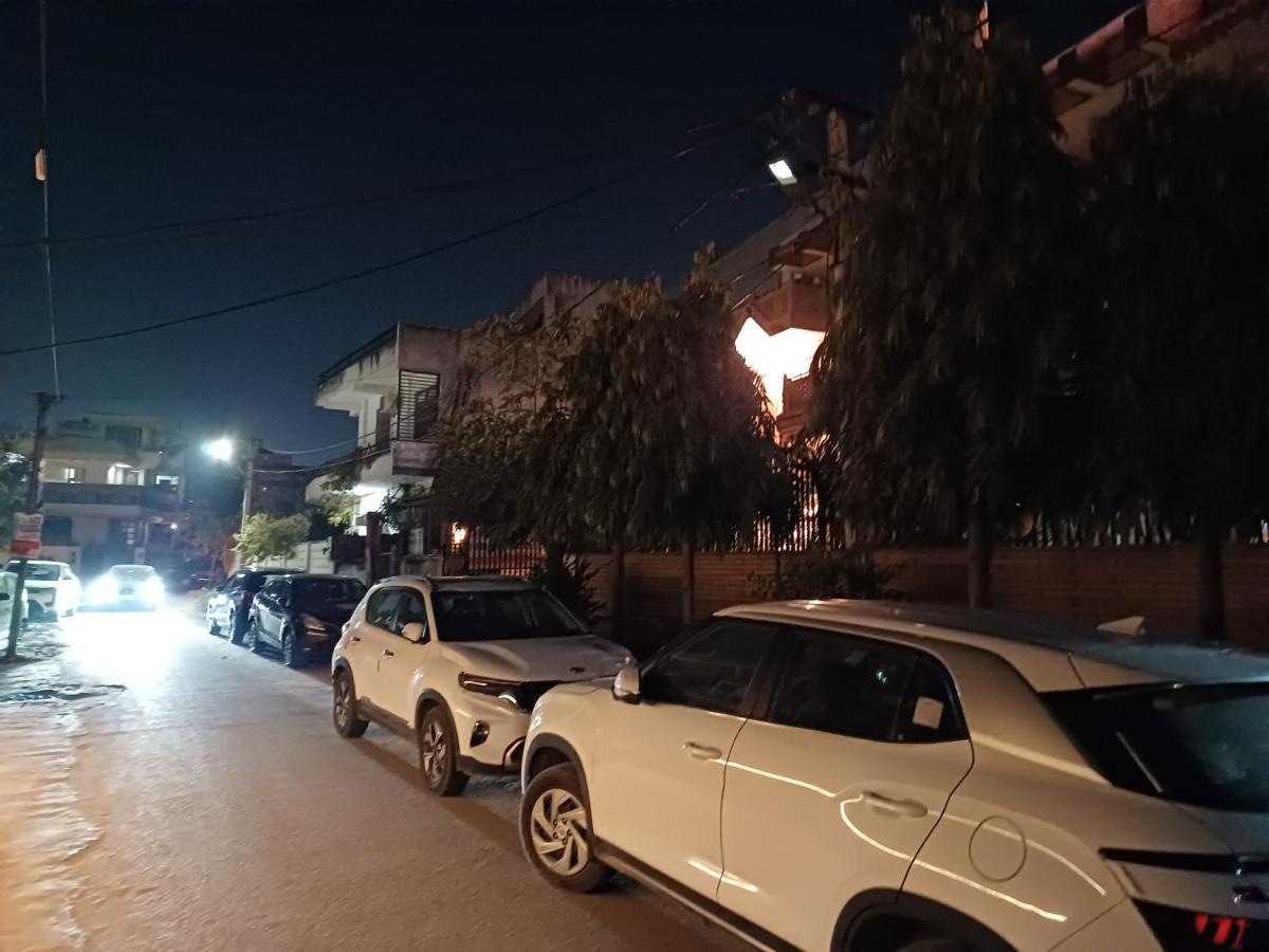 ג'איפור Hotel Natraj Palace מראה חיצוני תמונה