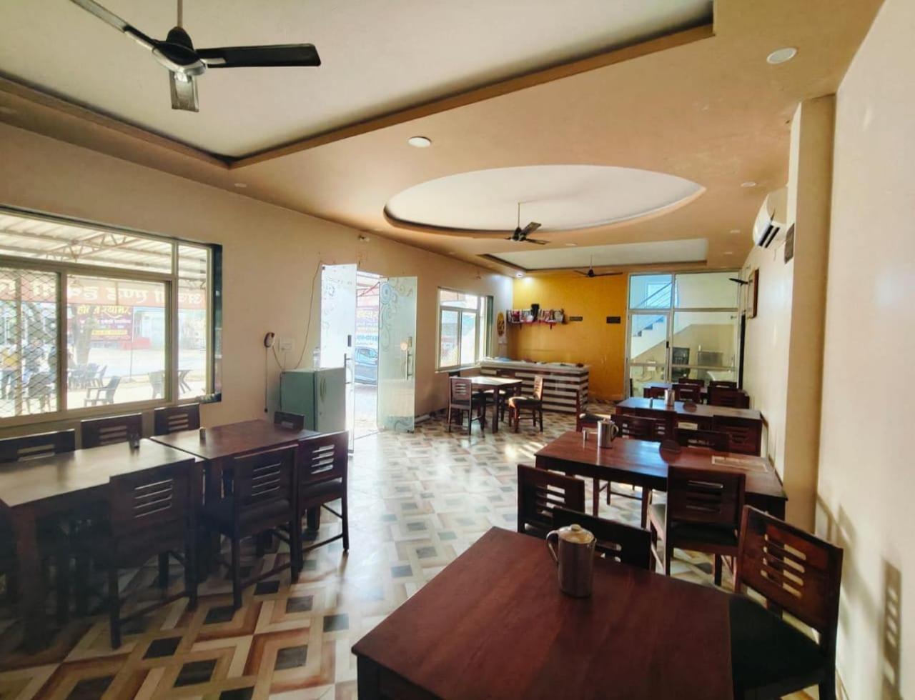 ג'איפור Hotel Natraj Palace מראה חיצוני תמונה